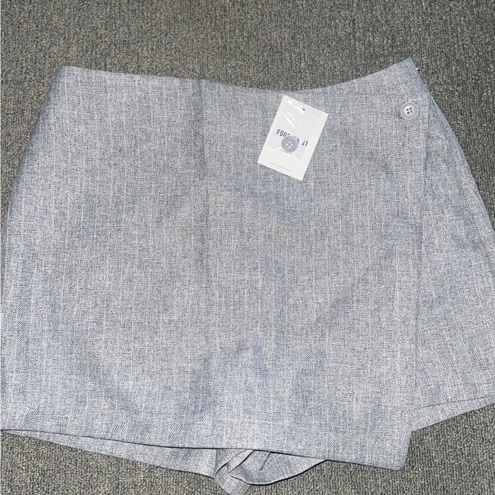 Gray Forever 21 Skort never worn tag still on